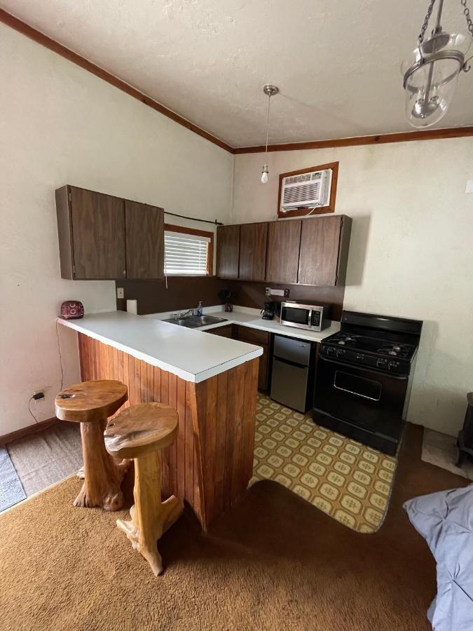 לאבה הוט ספרינגס Adventures Vacation Rentals מראה חיצוני תמונה