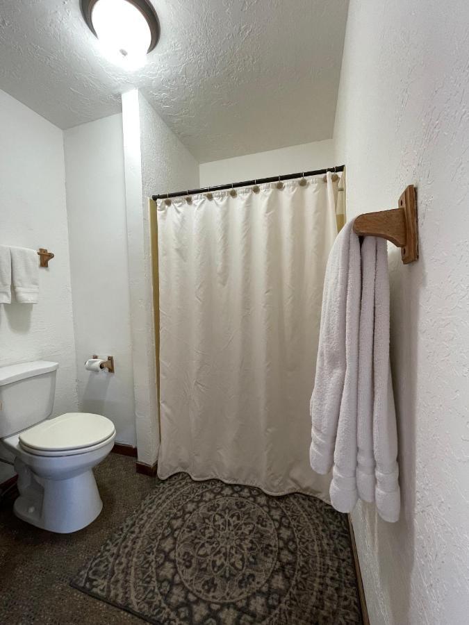 לאבה הוט ספרינגס Adventures Vacation Rentals מראה חיצוני תמונה