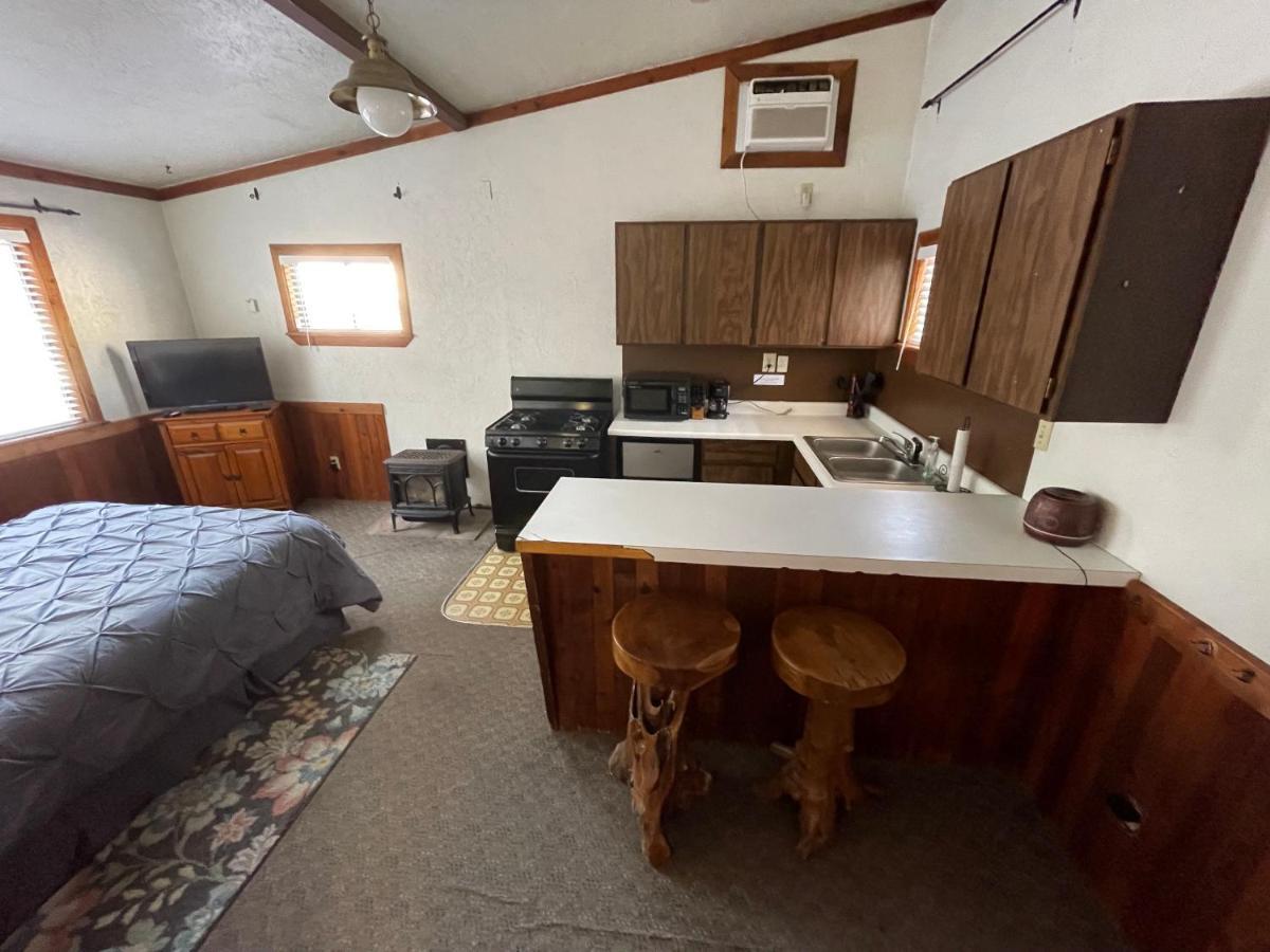 לאבה הוט ספרינגס Adventures Vacation Rentals מראה חיצוני תמונה