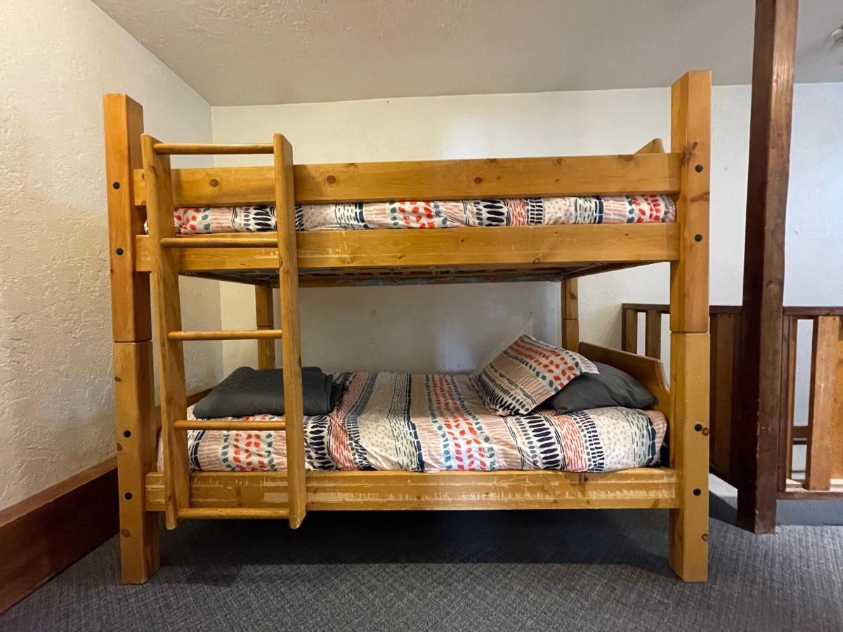 לאבה הוט ספרינגס Adventures Vacation Rentals מראה חיצוני תמונה