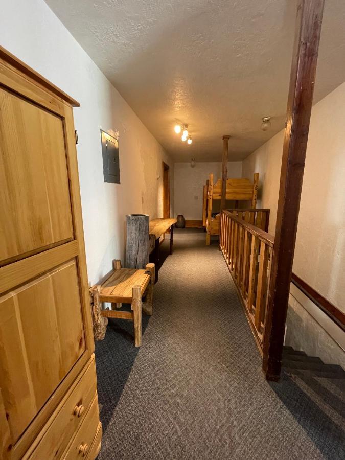 לאבה הוט ספרינגס Adventures Vacation Rentals מראה חיצוני תמונה